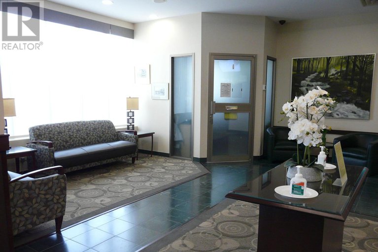 28726719/404-200-lafontaine-avenue/vanier/ottawa/ontario/K1L8K8_30