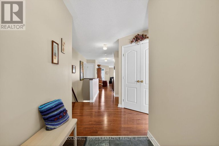 29395001/9-fieldcrest-avenue/longfields/ottawa/ontario/K2J4W7_5