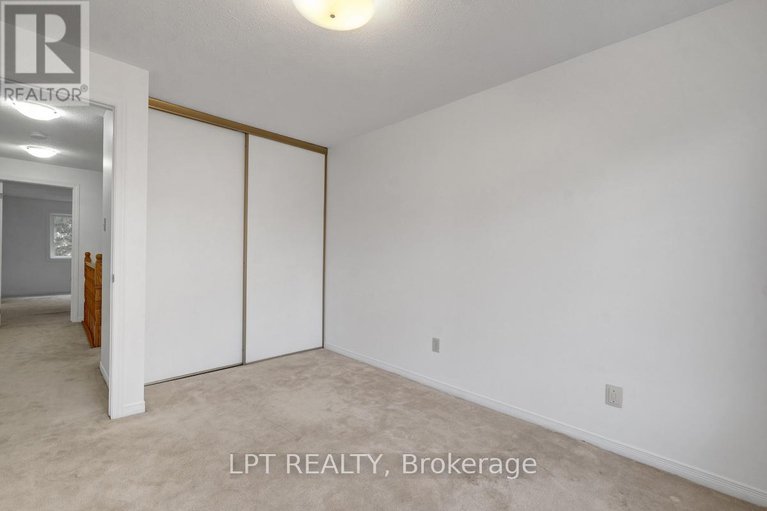 28752379/6-sandcliffe-terrace/centrepointe/ottawa/ontario/K2G5X1_31