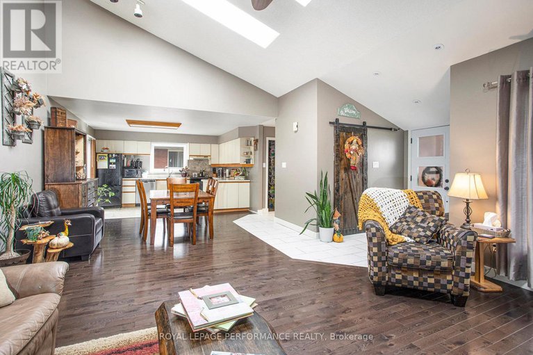 29009463/2141-boyer-road/chateauneuf/ottawa/ontario/K1C1R5_8