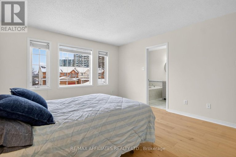 29163321/137-lilibet-crescent/ellwood/ottawa/ontario/K1V2A1_32