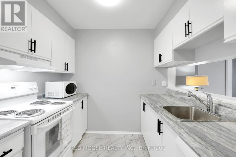 29220948/415-216-viewmount-drive/borden-farmstewart-farmcarleton-heightsparkwood-hills/ottawa/ontario/K2E7X4_14