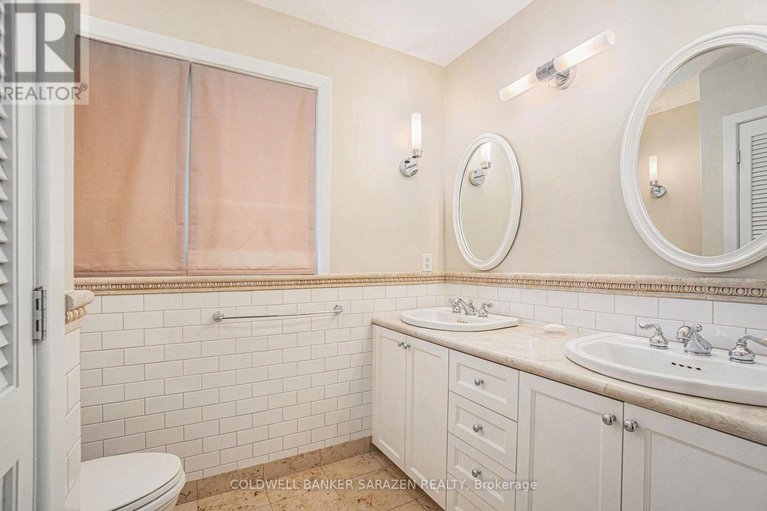 28506946/2009-killarney-drive/mckellar-heightsglabar-park/ottawa/ontario/K2A1P9_21