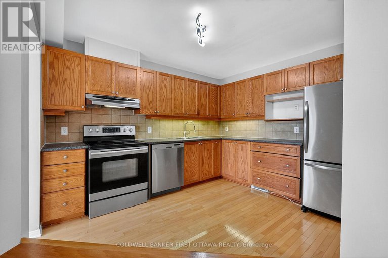 28928401/1249-klondike-road/morgans-grantsouth-march/ottawa/ontario/K2W1E1_21