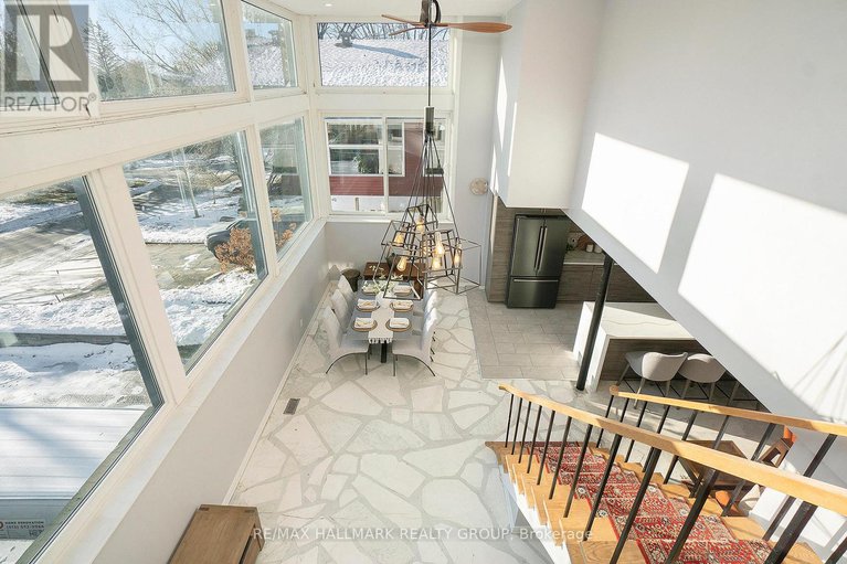 28569647/1053-chelsea-drive/viscount-alexander-park/ottawa/ontario/K1K0M7_18