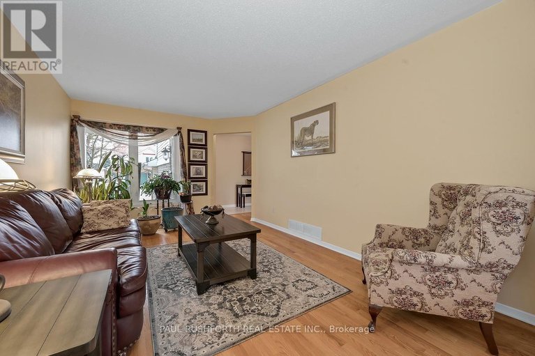 29659904/6569-tooney-drive/orleanssunridge/ottawa/ontario/K1C6G3_8