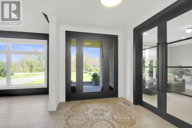 28825030/5852-red-castle-ridge/manotick-east-to-manotick-station/ottawa/ontario/K4M0A7_9