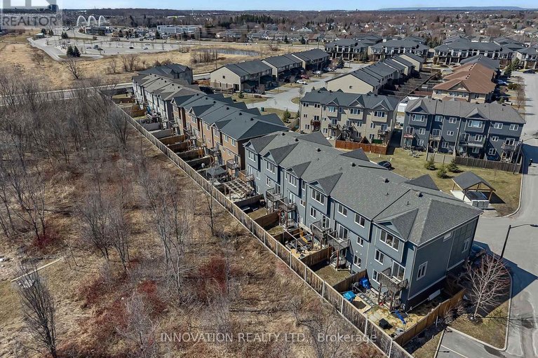29581806/46-barn-swallow-private-s/riverside-southgloucester-glen/ottawa/ontario/K4M0H5_44