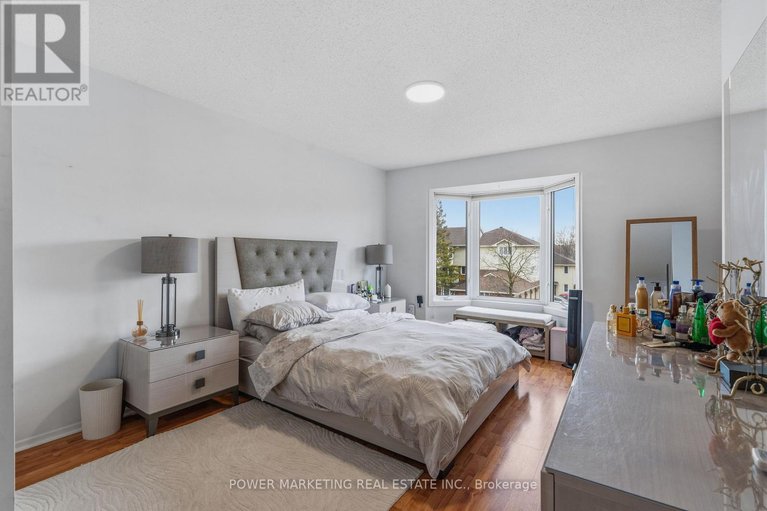 29670020/160-rushford-private/hunt-club-parkgreenboro/ottawa/ontario/K1T3C8_15