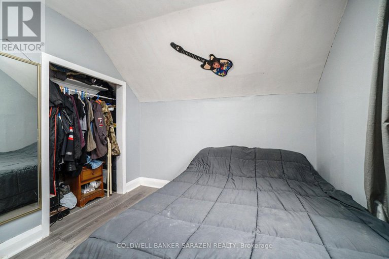 28431924/215-division-street-s/mcnabbraeside-twps/mcnabbraeside/ontario/K7S3C7_17