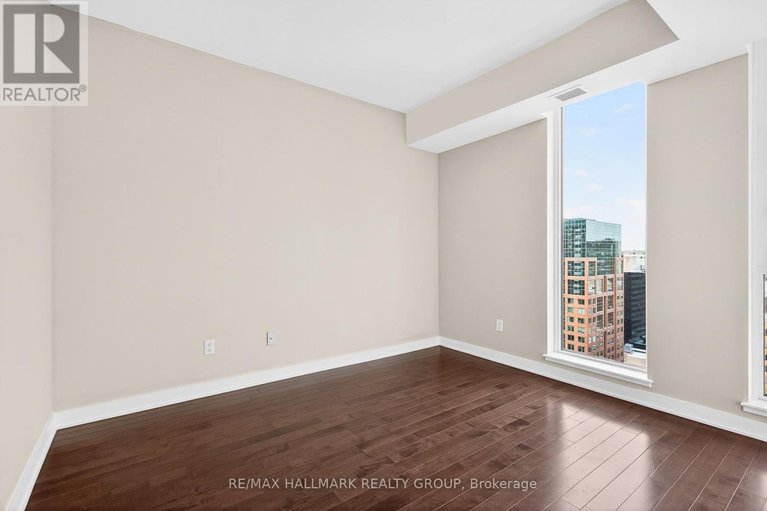 29572527/2104-179-metcalfe-street/ottawa-centre/ottawa/ontario/K2P1P7_24