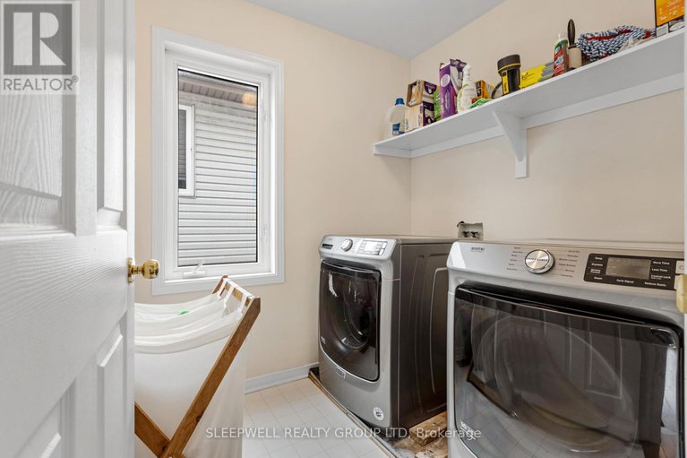 28632044/12-cedar-park-street/central-park/ottawa/ontario/K2C4B3_21