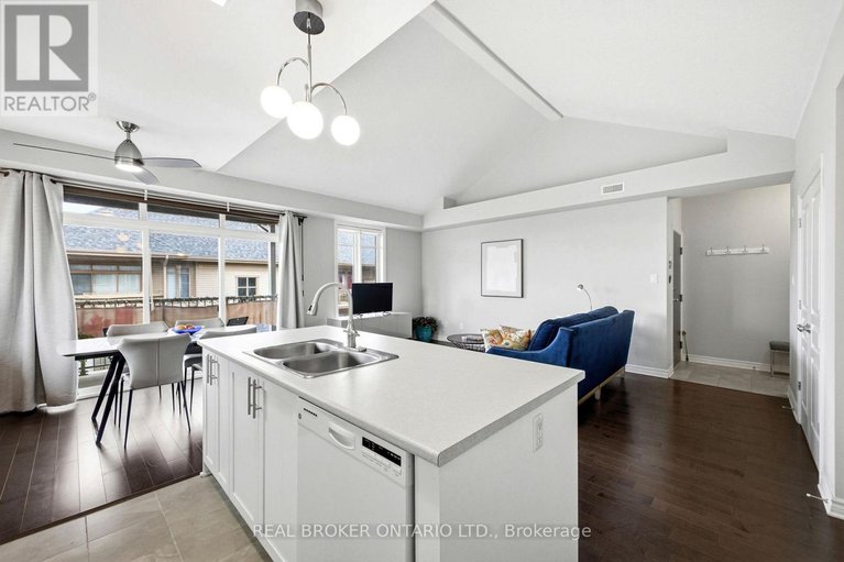 29563748/h-66-tipperary-private/longfields/ottawa/ontario/K2J2T3_8