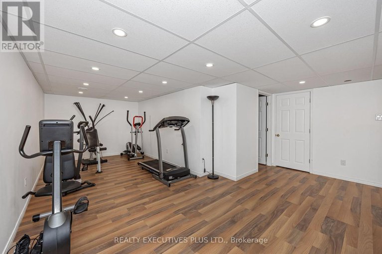 28498185/341-jasper-crescent/town-of-rockland/clarence-rockland/ontario/K4K0C9_28