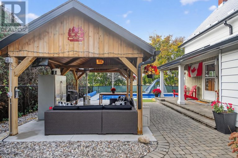 29205114/103-queen-charlotte-street/richmond/ottawa/ontario/K0A2Z0_34