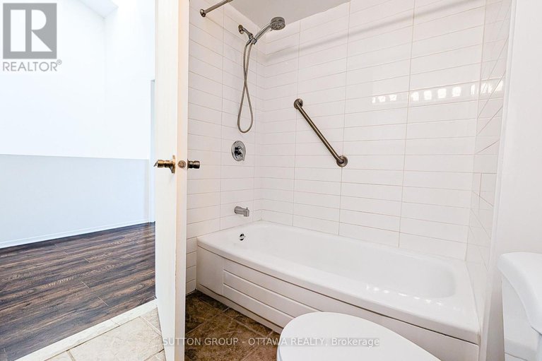 29050097/267-bruyere-street/lower-town/ottawa/ontario/K1N5E5_18