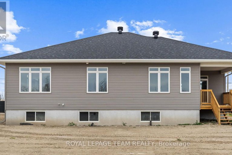 28494507/62-hogan-drive/mcnabbraeside-twps/mcnabbraeside/ontario/K7S0H8_35