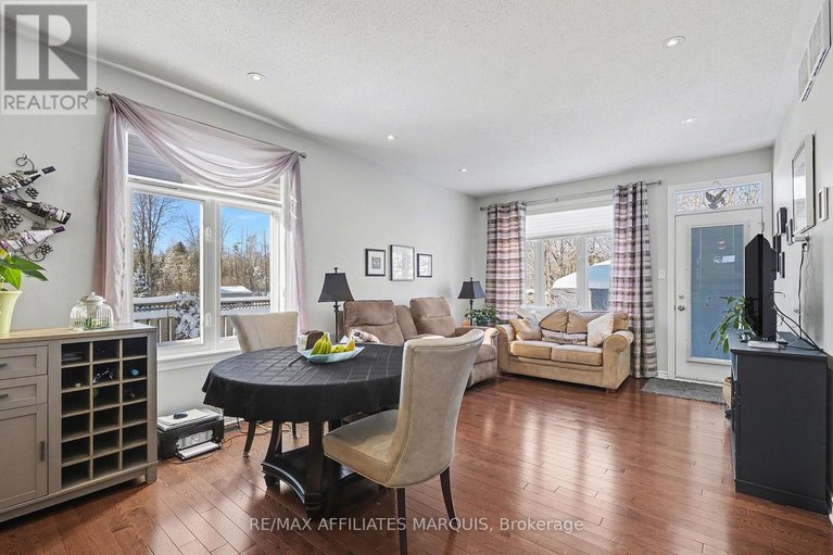 29266687/171-royal-landing-gate/north-grenville-twp-kemptville-south/north-grenville/ontario/K0G1J0_15