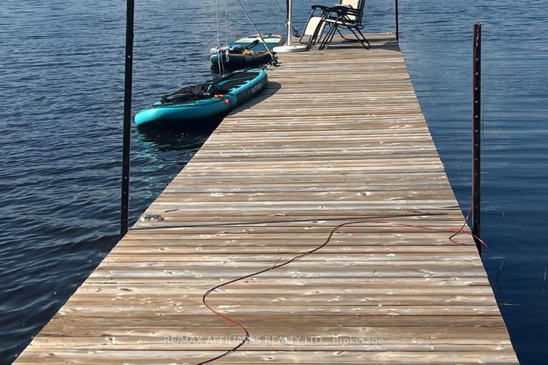 28898868/300-riverwood-drive/woodlawnmaclarens-landingkilmaurs/ottawa/ontario/K0A3M0_1