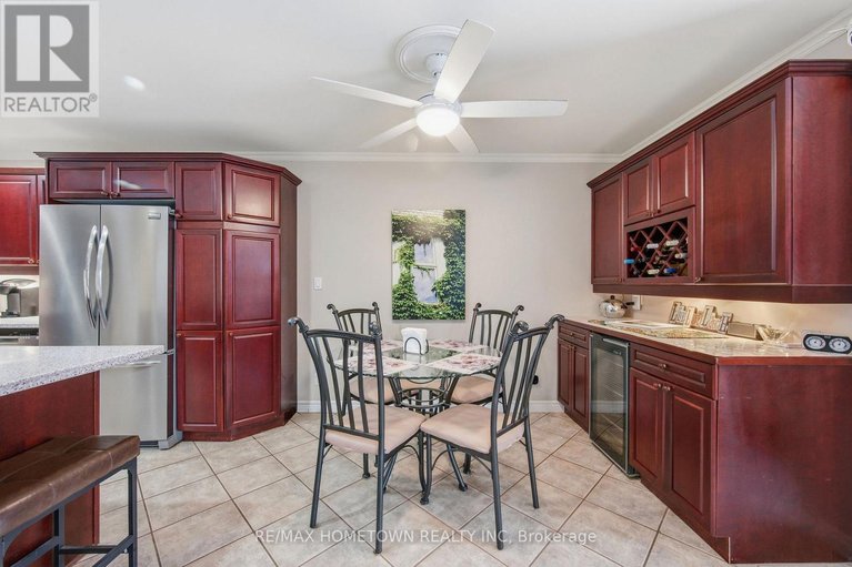 29672154/125-butlers-crescent/brockville/brockville/ontario/K6V7K8_10