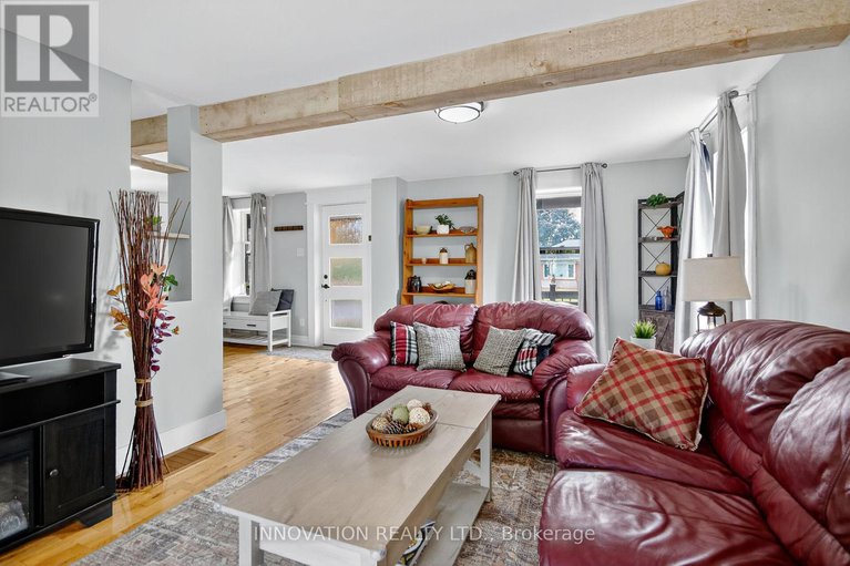 28924268/70-augusta-street/morrisburg/south-dundas/ontario/K0C1X0_7