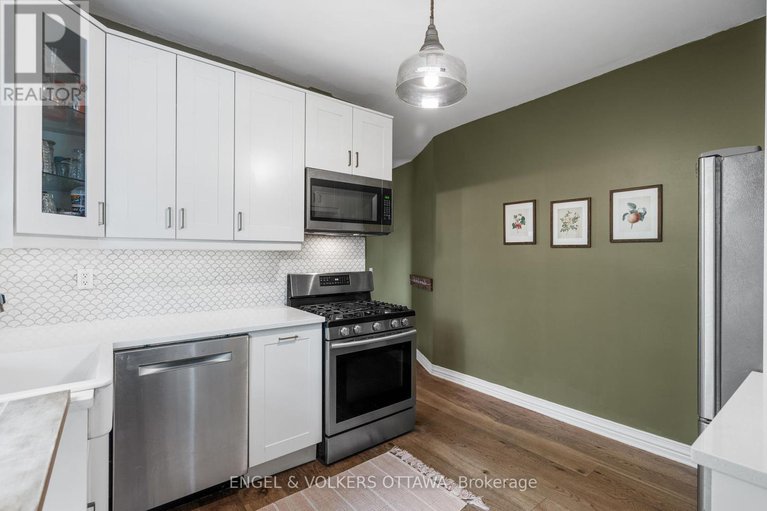 28880147/2-lower-charlotte-street/lower-town/ottawa/ontario/K1N8K1_20