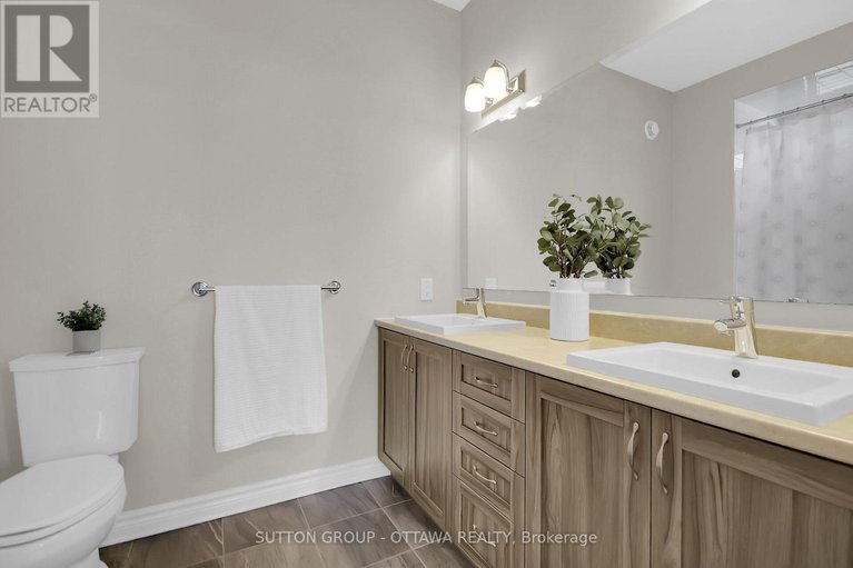 28627249/809-carnelian-crescent/riverside-southgloucester-glen/ottawa/ontario/K1X0A8_26