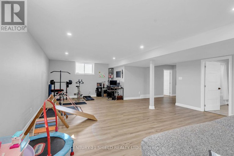 28983602/71-dale-street/long-sault/south-stormont/ontario/K0C1M0_38
