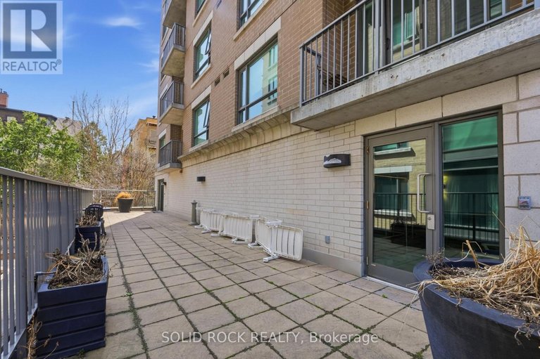 29649227/910-200-besserer-street/sandy-hill/ottawa/ontario/K1N0A7_11