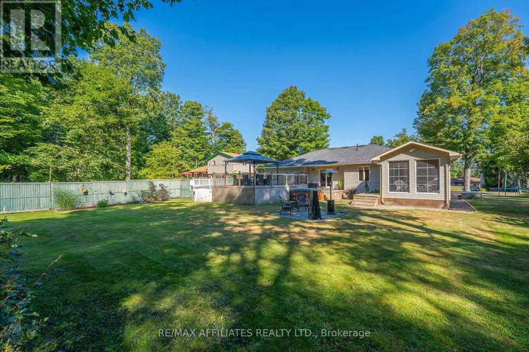 28883257/355-riverwood-drive/woodlawnmaclarens-landingkilmaurs/ottawa/ontario/K0A3M0_40