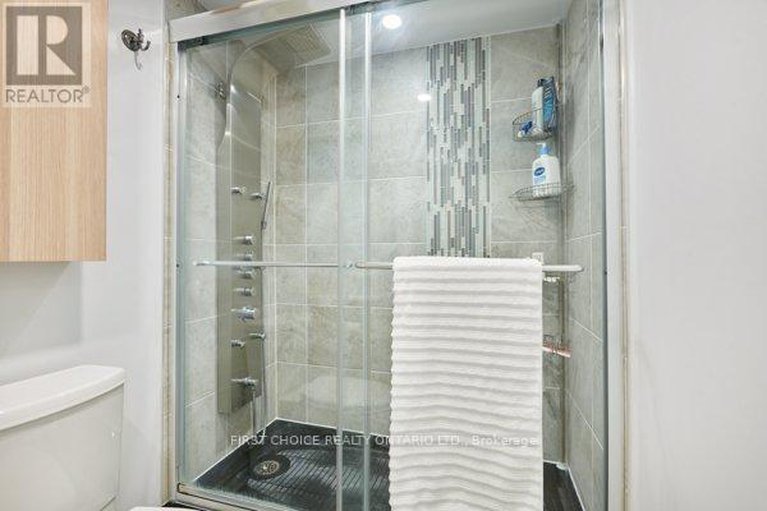 29192842/303-1500-riverside-drive/riverview-park/ottawa/ontario/K1G4J4_27