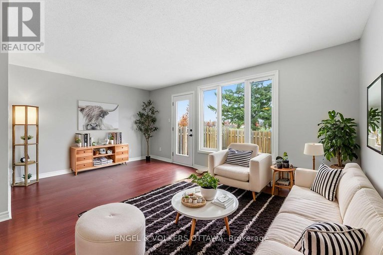 29303302/3-glencoe-street/arlington-woods/ottawa/ontario/K2H8S5_17