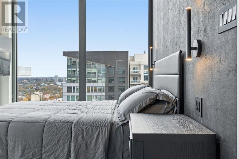 29413485/180-george-street-unit-ph206/ottawa/ontario/K1N0G8_26