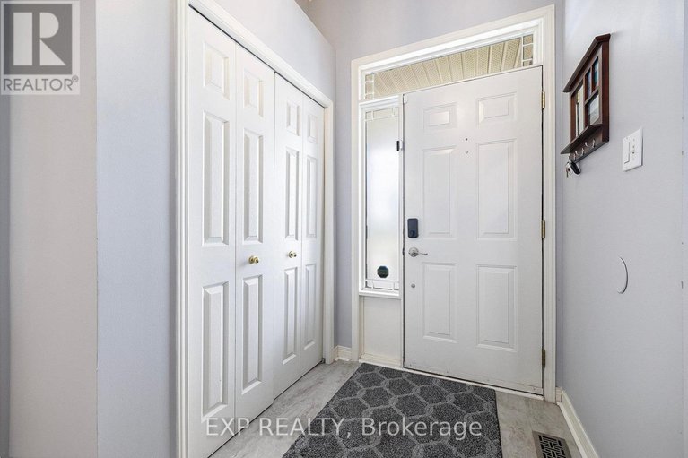 28647613/184-harbour-view-street-e/strandherd/ottawa/ontario/K2G7B4_3