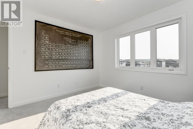 28758866/474-sterling-avenue/clarencerockland-twp/clarence-rockland/ontario/K4K1P6_27