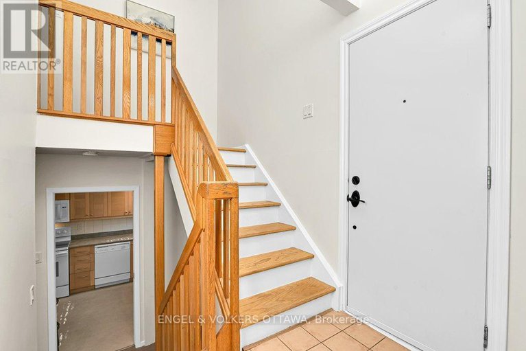 28990233/16-525-hilson-avenue/westborohampton-park/ottawa/ontario/K1Z6C9_5