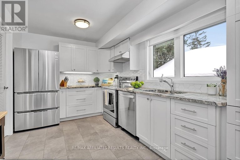 29356679/44-5-arbor-ridge/stittsville-central/ottawa/ontario/K2S1B9_13