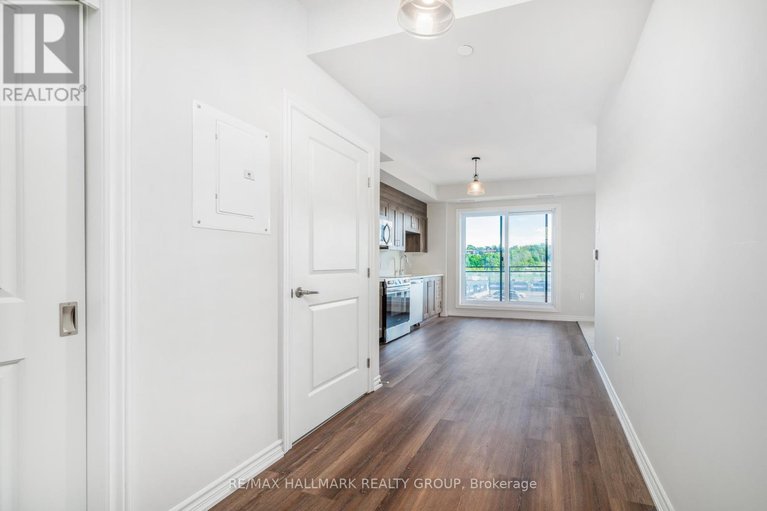 28379304/1350-hemlock-road/cfb-rockcliffe-and-area/ottawa/ontario/K1K5C2_6