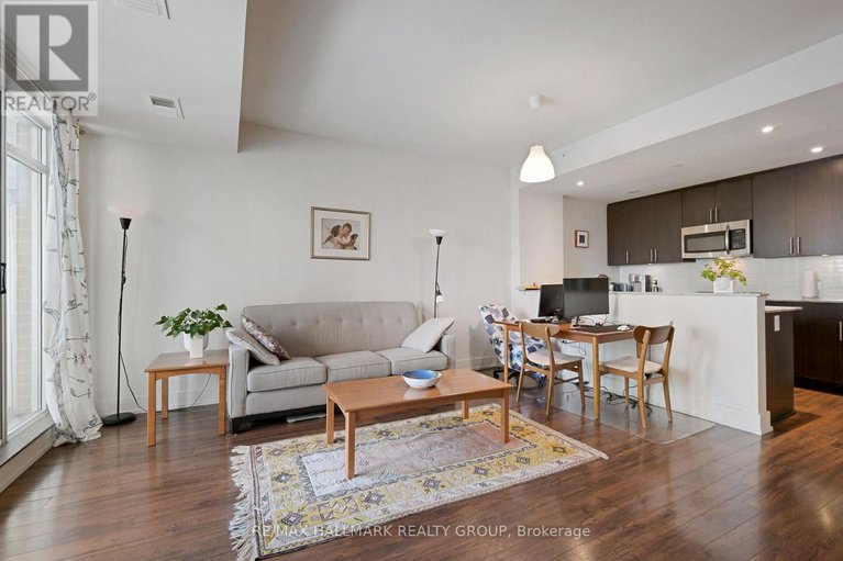 28916442/706-100-champagne-avenue-s/west-centre-town/ottawa/ontario/K1S4P4_5