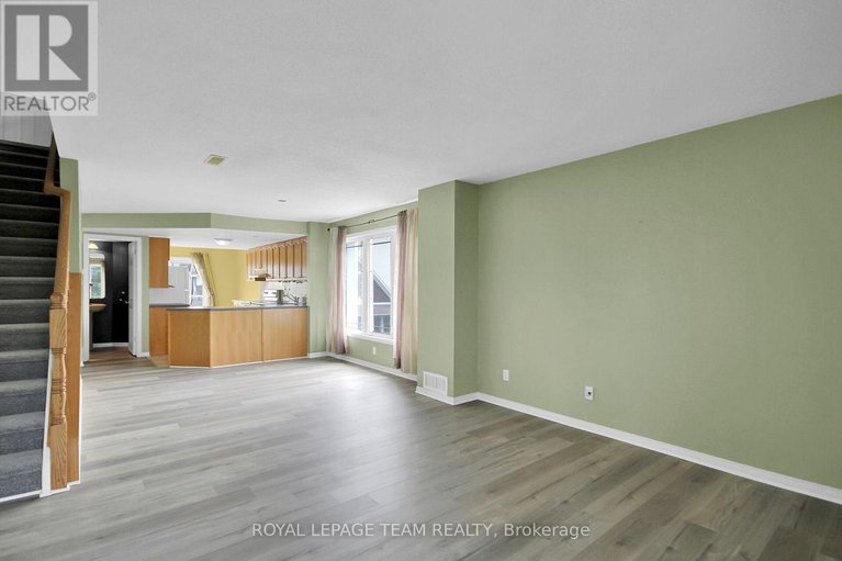 29094065/16-414-hillsboro-private/emerald-meadowstrailwest/ottawa/ontario/K2M3A8_28