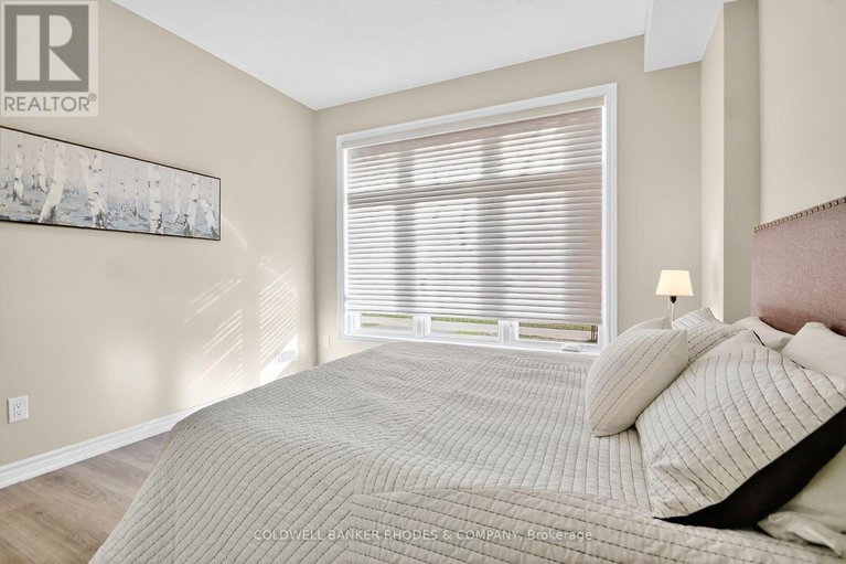 28991192/815-mikinak-road/cfb-rockcliffe-and-area/ottawa/ontario/K1K4Z9_38