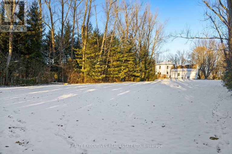 29177965/10938-church-road/north-dundas-mountain-twp/north-dundas/ontario/K0E1S0_11