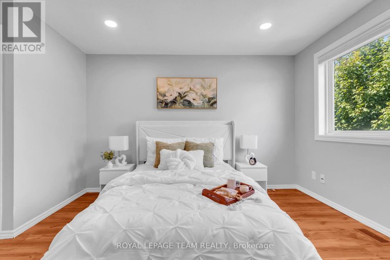 28858283/2-brookhaven-court/leslie-park/ottawa/ontario/K2H9E3_19