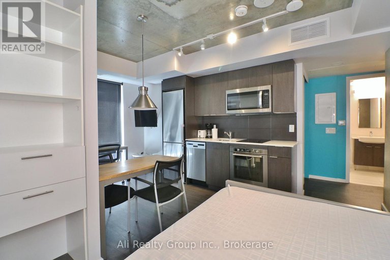 28939636/2901-105-champagne-avenue-s/west-centre-town/ottawa/ontario/K1S5E5_15
