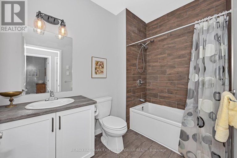 28322287/628-cobalt-street/clarencerockland-twp/clarence-rockland/ontario/K4K0L4_29