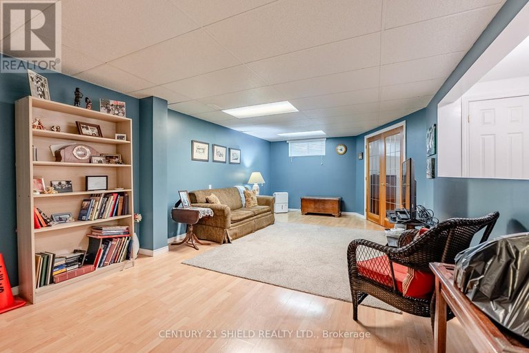 29038692/14215-county-rd-2-highway/south-stormont-osnabruck-twp/south-stormont/ontario/K0C1M0_34