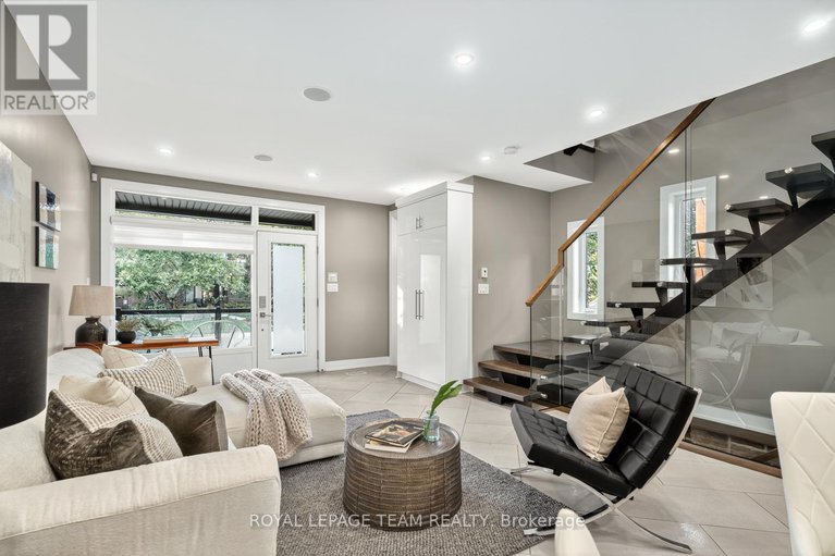 29330207/16-first-avenue/glebe/ottawa/ontario/K1S2G2_12