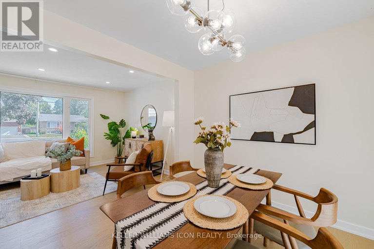 28966651/1666-fisher-avenue/borden-farmstewart-farmcarleton-heightsparkwood-hills/ottawa/ontario/K2C1X7_16
