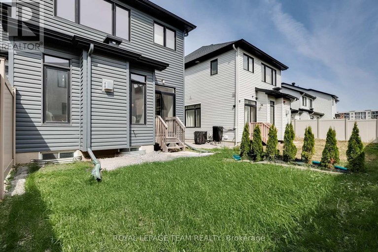 28890064/856-clapham-terrace/stittsville-south/ottawa/ontario/K2S2P1_48