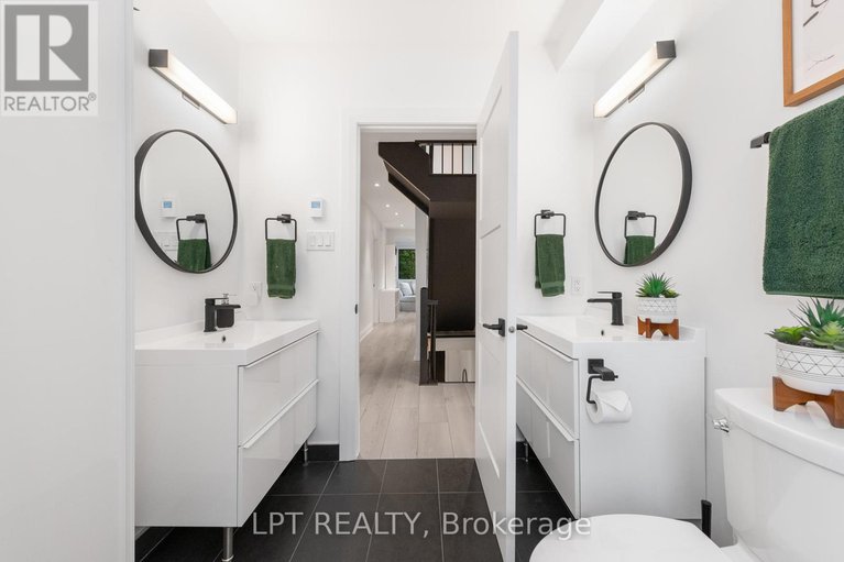 28269196/323-booth-street/west-centre-town/ottawa/ontario/K1R7K1_34